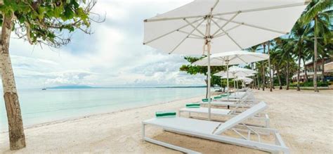 bohol hotels beachfront.